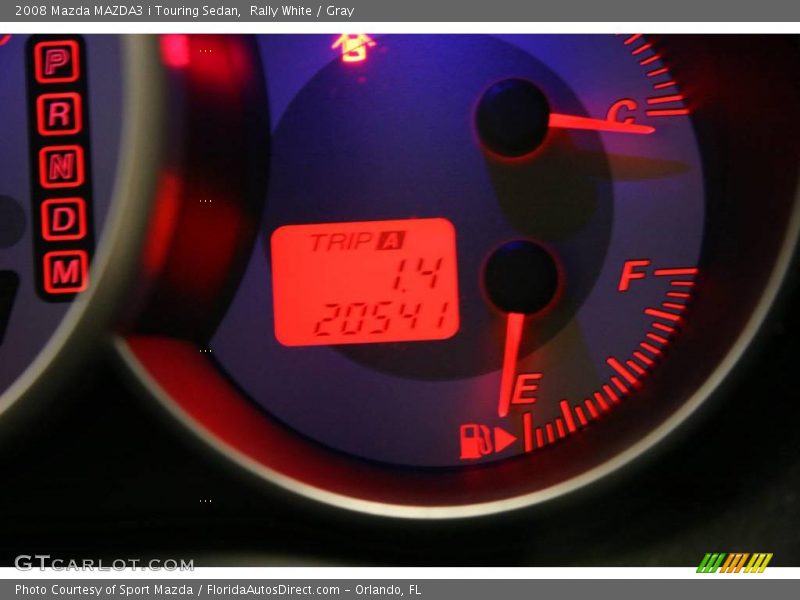 Rally White / Gray 2008 Mazda MAZDA3 i Touring Sedan