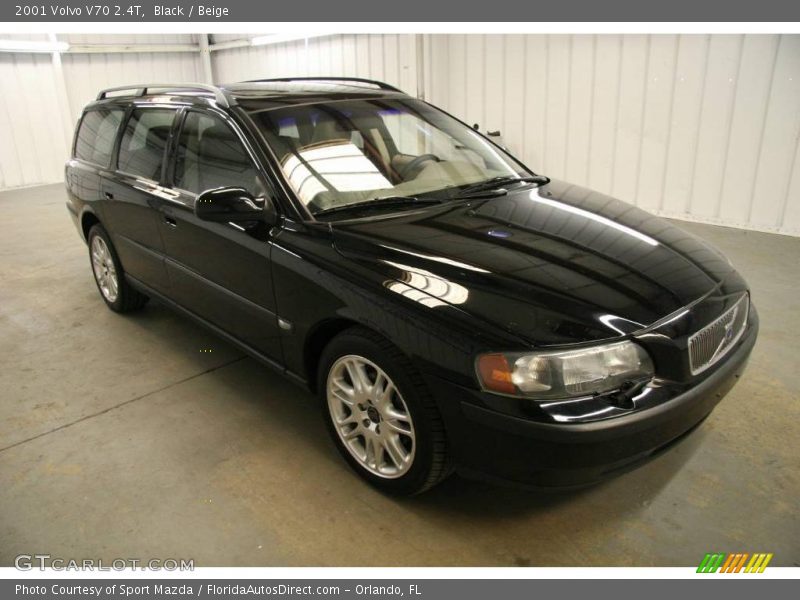 Black / Beige 2001 Volvo V70 2.4T