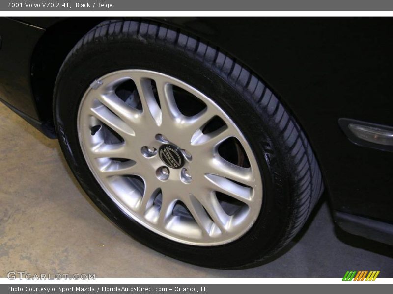 Black / Beige 2001 Volvo V70 2.4T