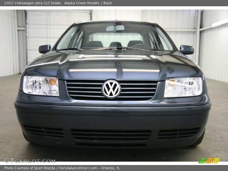 Alaska Green Metallic / Black 2003 Volkswagen Jetta GLS Sedan