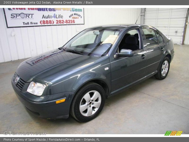 Alaska Green Metallic / Black 2003 Volkswagen Jetta GLS Sedan