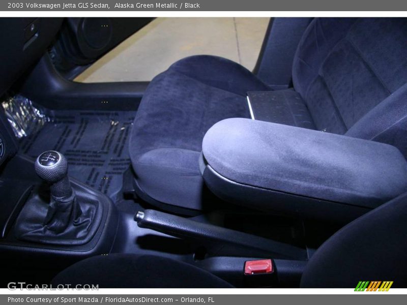 Alaska Green Metallic / Black 2003 Volkswagen Jetta GLS Sedan