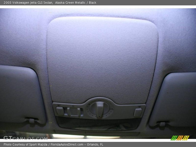 Alaska Green Metallic / Black 2003 Volkswagen Jetta GLS Sedan