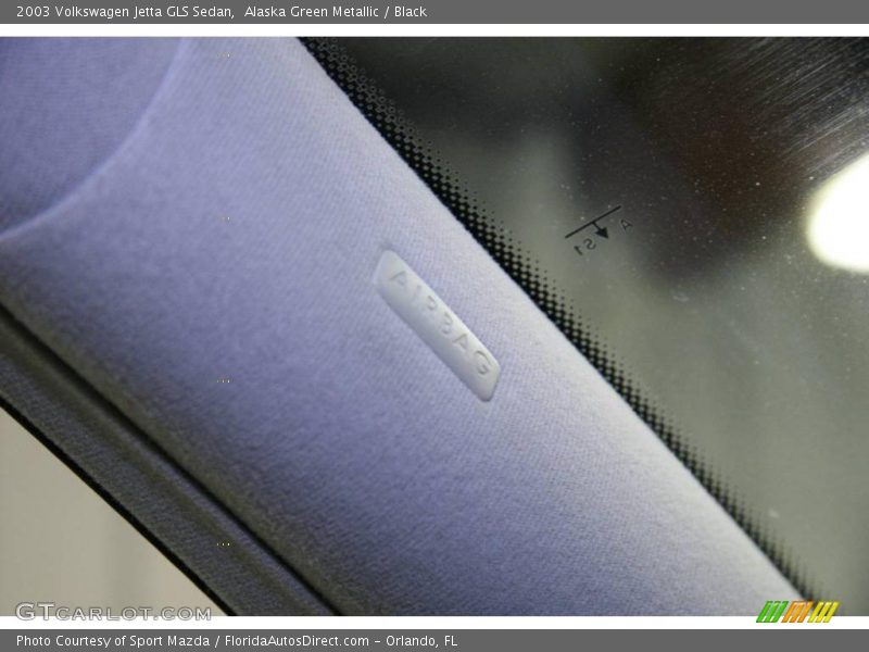 Alaska Green Metallic / Black 2003 Volkswagen Jetta GLS Sedan