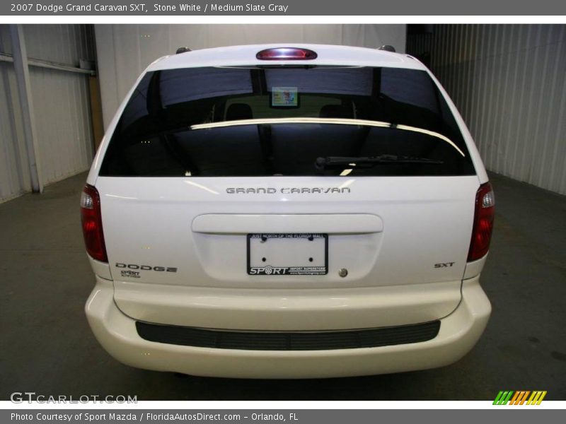 Stone White / Medium Slate Gray 2007 Dodge Grand Caravan SXT