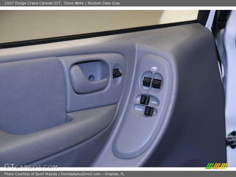 Stone White / Medium Slate Gray 2007 Dodge Grand Caravan SXT