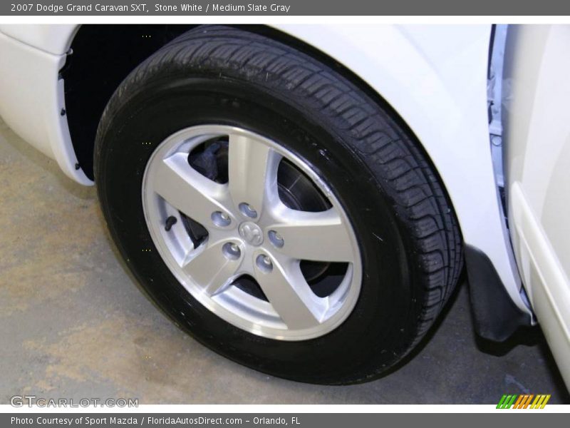 Stone White / Medium Slate Gray 2007 Dodge Grand Caravan SXT