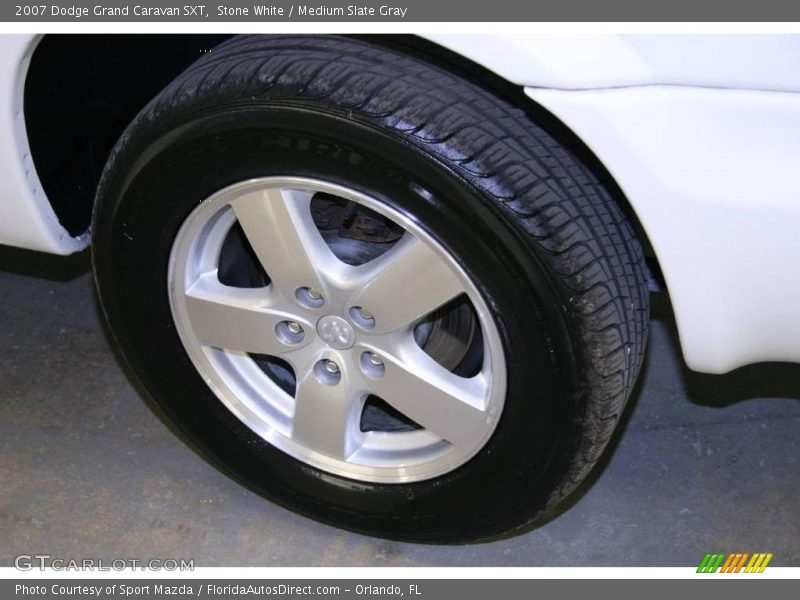 Stone White / Medium Slate Gray 2007 Dodge Grand Caravan SXT