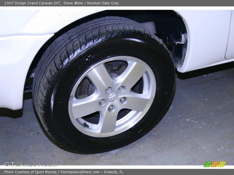 Stone White / Medium Slate Gray 2007 Dodge Grand Caravan SXT