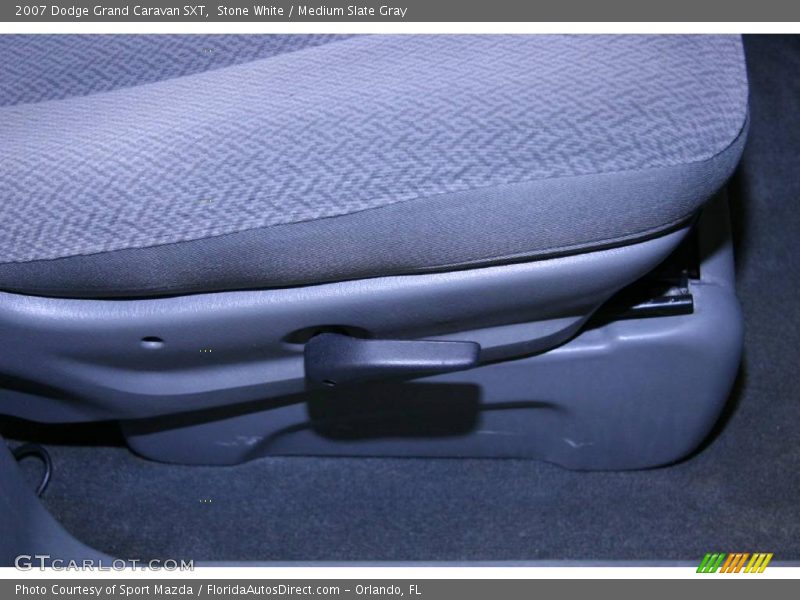 Stone White / Medium Slate Gray 2007 Dodge Grand Caravan SXT