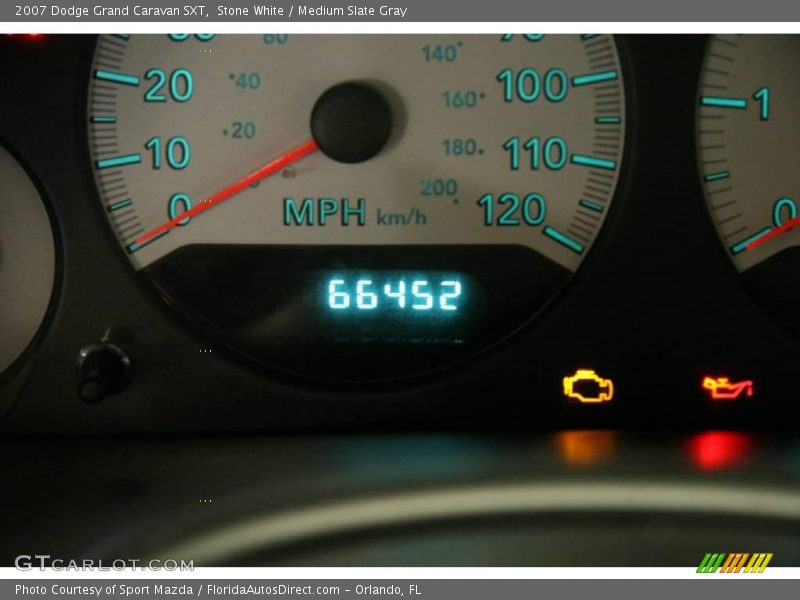 Stone White / Medium Slate Gray 2007 Dodge Grand Caravan SXT