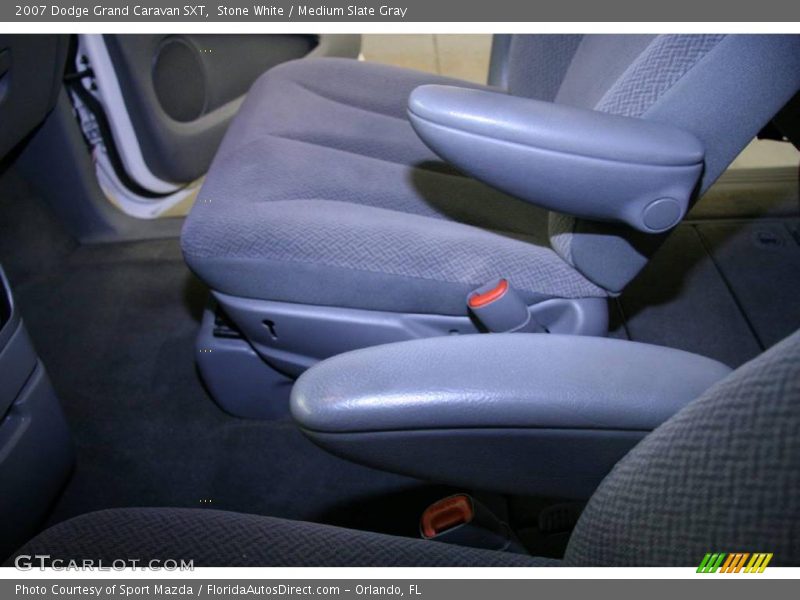 Stone White / Medium Slate Gray 2007 Dodge Grand Caravan SXT