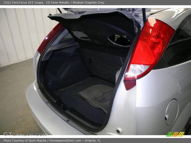 CD Silver Metallic / Medium Graphite Grey 2001 Ford Focus ZX3 Coupe