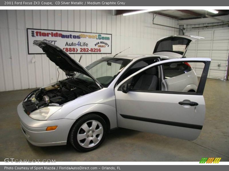 CD Silver Metallic / Medium Graphite Grey 2001 Ford Focus ZX3 Coupe