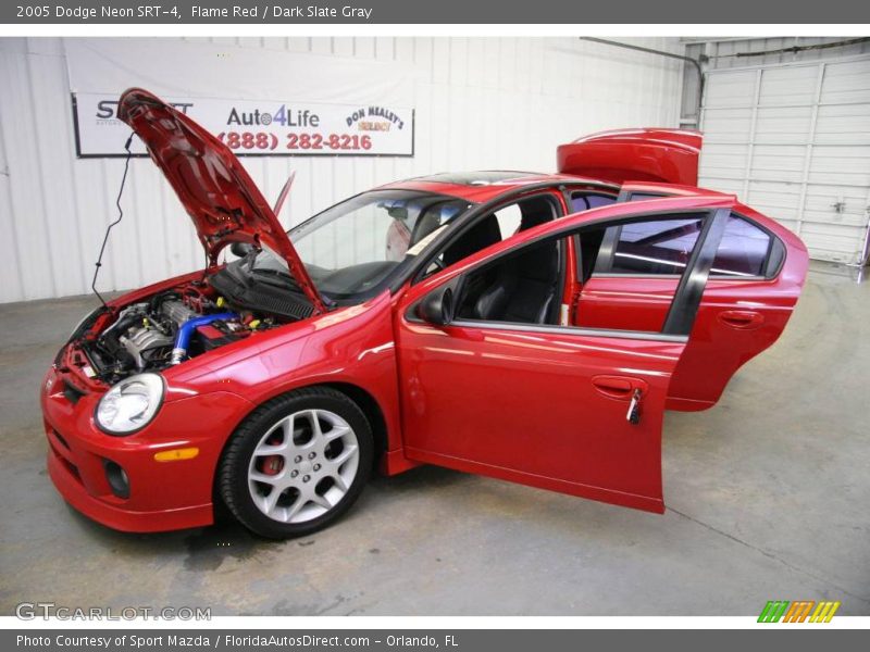 Flame Red / Dark Slate Gray 2005 Dodge Neon SRT-4