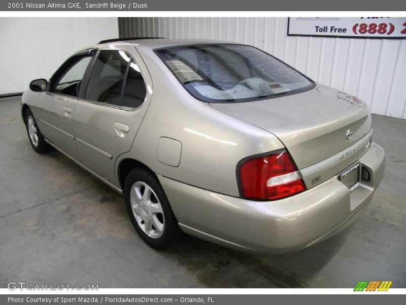 Sandrift Beige / Dusk 2001 Nissan Altima GXE