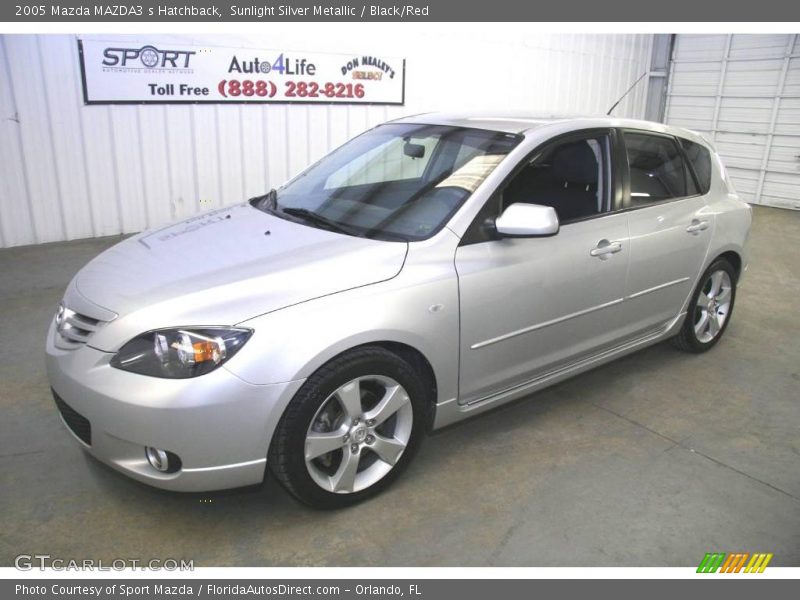 Sunlight Silver Metallic / Black/Red 2005 Mazda MAZDA3 s Hatchback