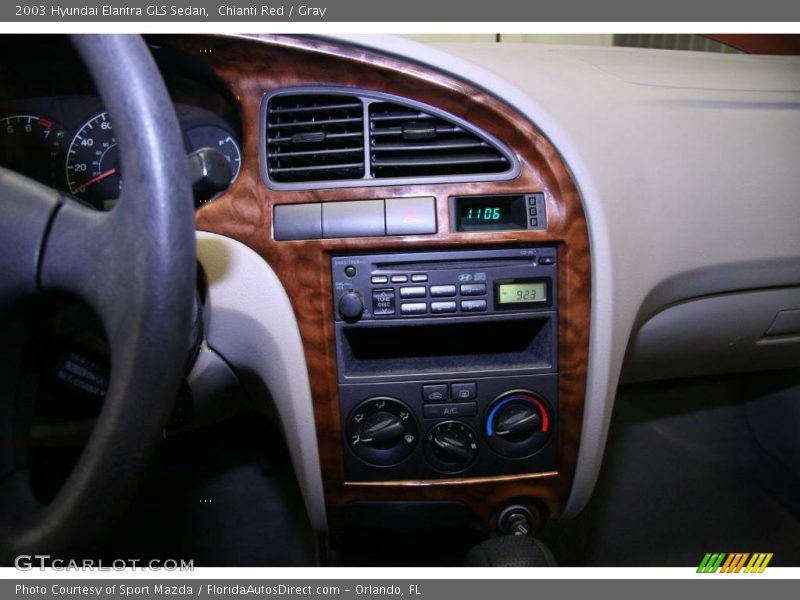 Chianti Red / Gray 2003 Hyundai Elantra GLS Sedan
