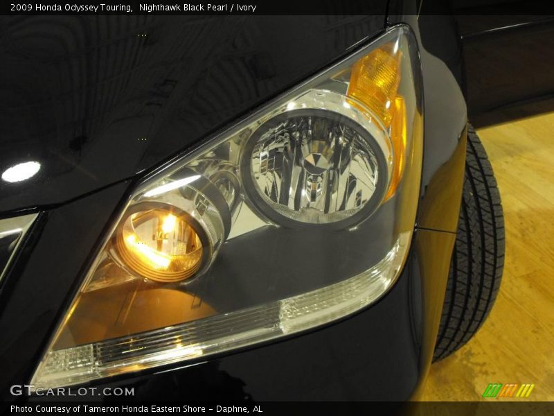 Nighthawk Black Pearl / Ivory 2009 Honda Odyssey Touring