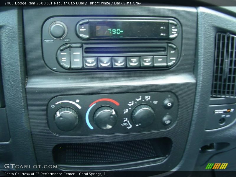 Bright White / Dark Slate Gray 2005 Dodge Ram 3500 SLT Regular Cab Dually
