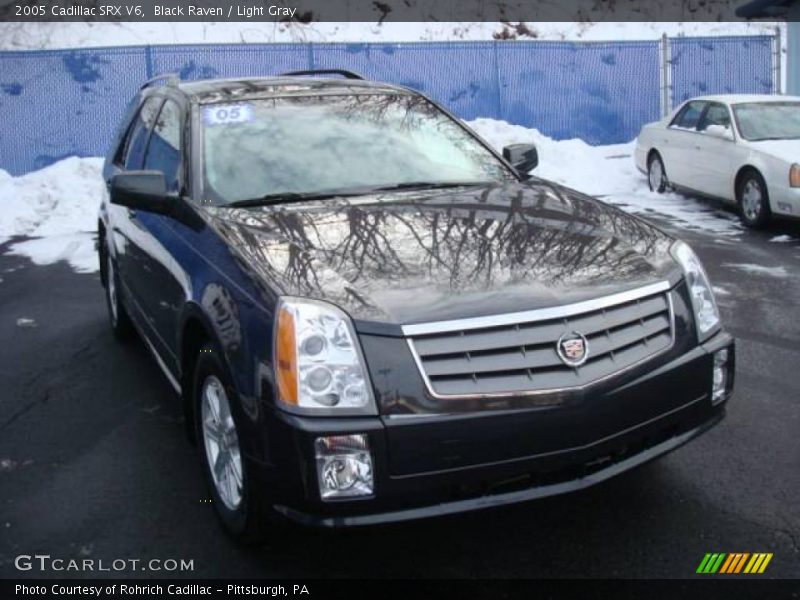 Black Raven / Light Gray 2005 Cadillac SRX V6