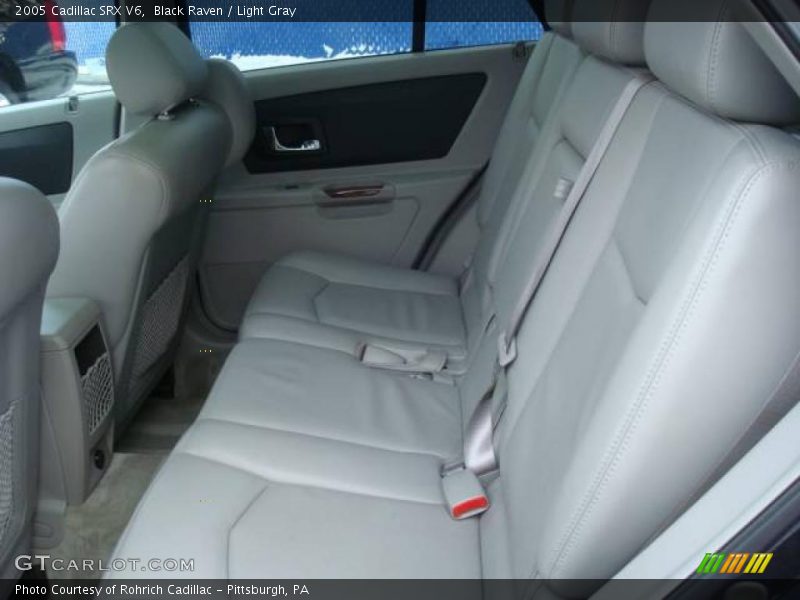 Black Raven / Light Gray 2005 Cadillac SRX V6