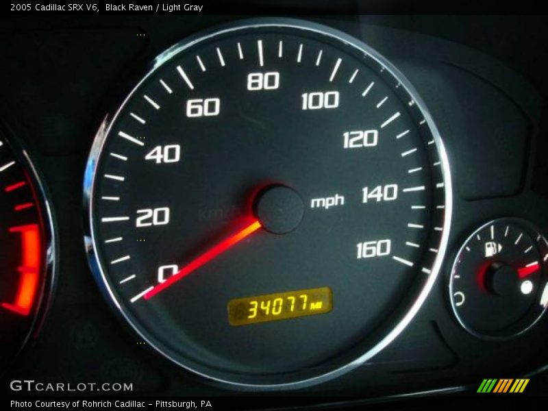 Black Raven / Light Gray 2005 Cadillac SRX V6