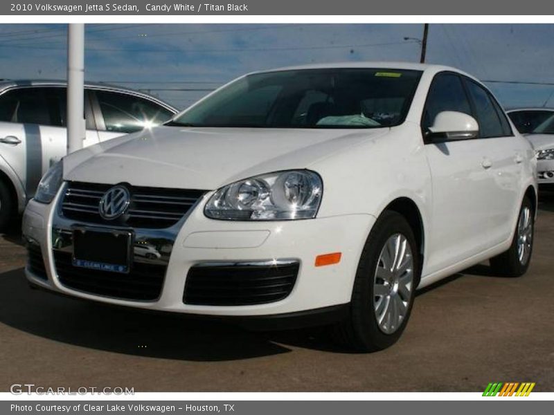 Candy White / Titan Black 2010 Volkswagen Jetta S Sedan