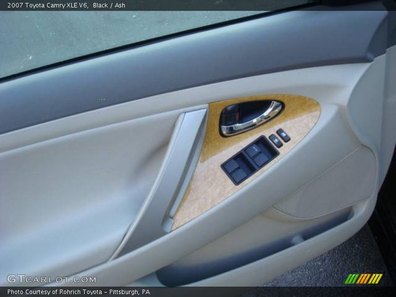 Black / Ash 2007 Toyota Camry XLE V6