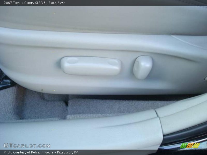 Black / Ash 2007 Toyota Camry XLE V6