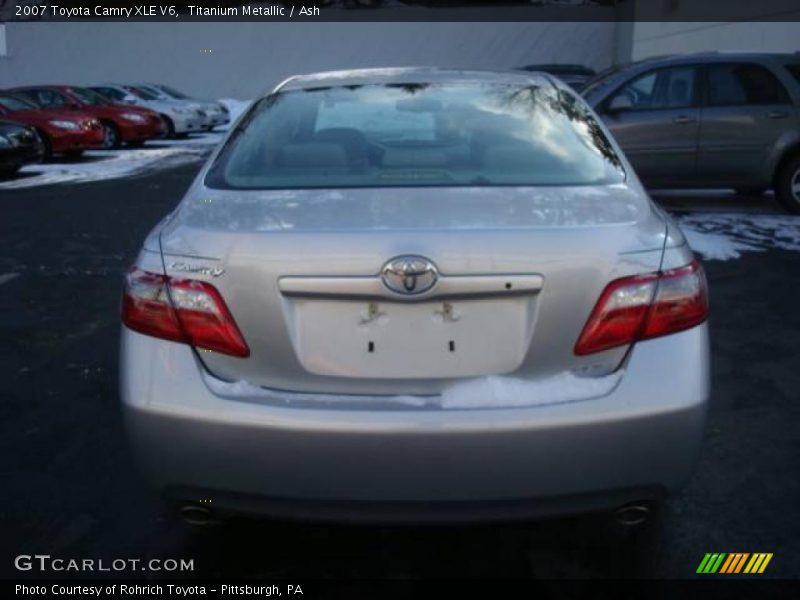 Titanium Metallic / Ash 2007 Toyota Camry XLE V6