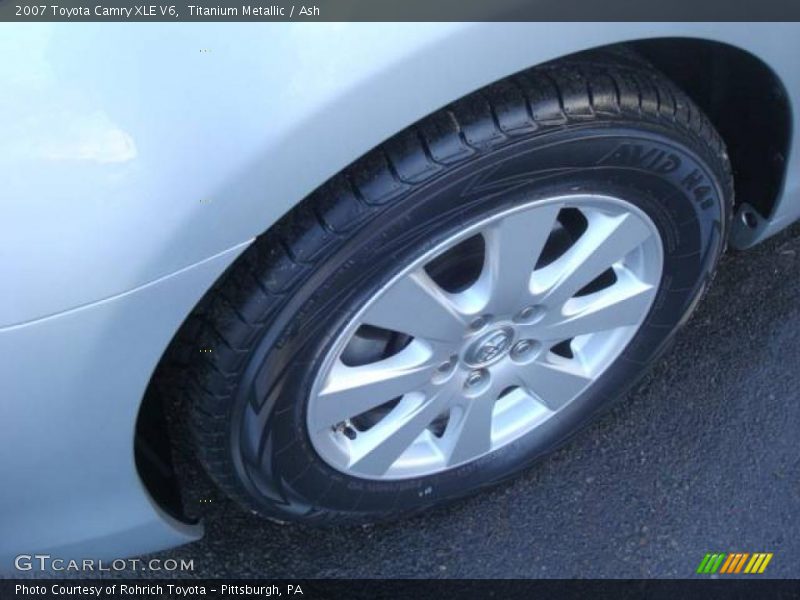 Titanium Metallic / Ash 2007 Toyota Camry XLE V6