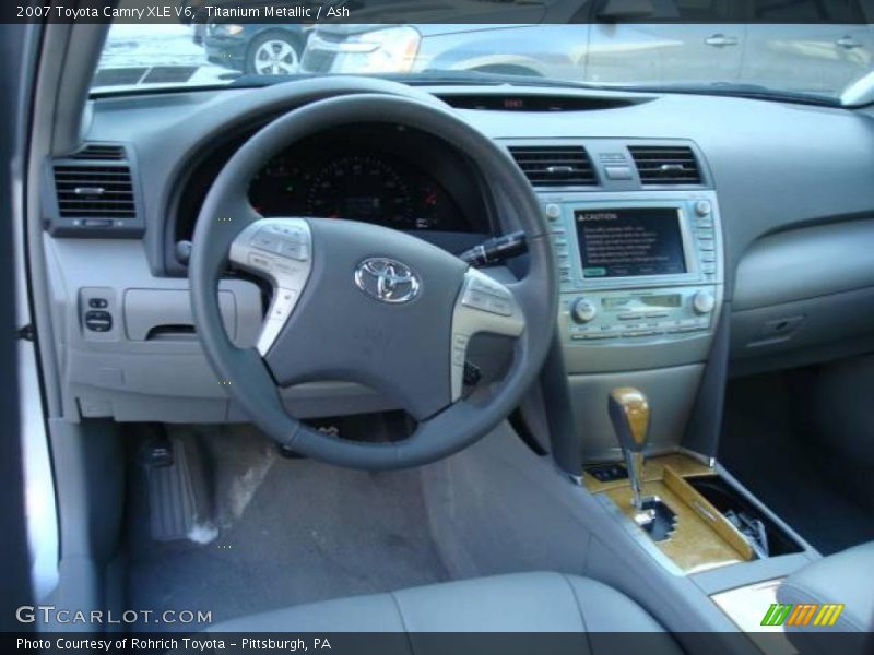 Titanium Metallic / Ash 2007 Toyota Camry XLE V6