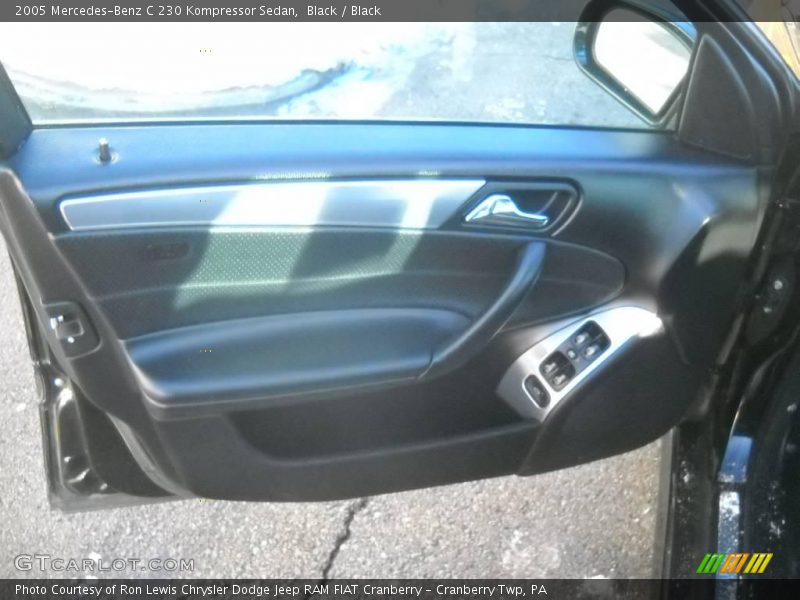 Black / Black 2005 Mercedes-Benz C 230 Kompressor Sedan