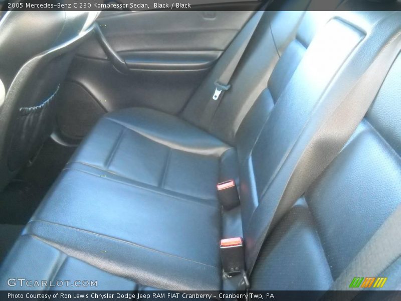 Black / Black 2005 Mercedes-Benz C 230 Kompressor Sedan