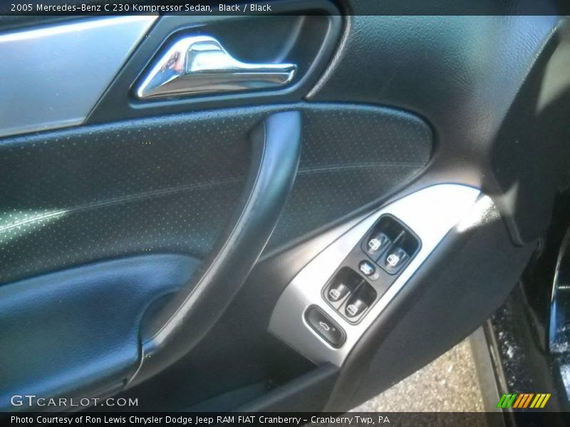 Black / Black 2005 Mercedes-Benz C 230 Kompressor Sedan