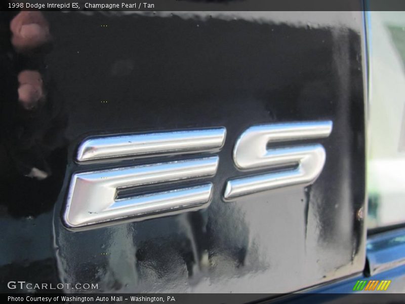 Champagne Pearl / Tan 1998 Dodge Intrepid ES