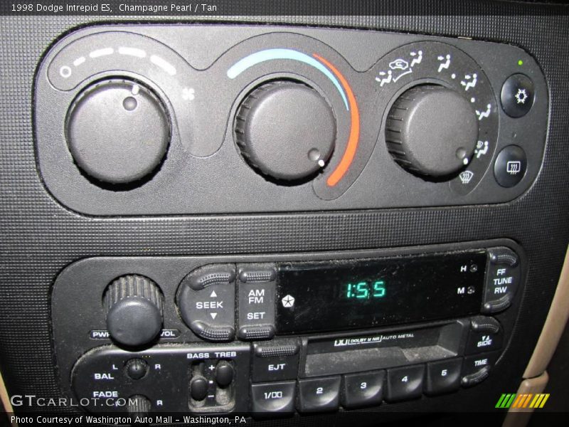 Champagne Pearl / Tan 1998 Dodge Intrepid ES