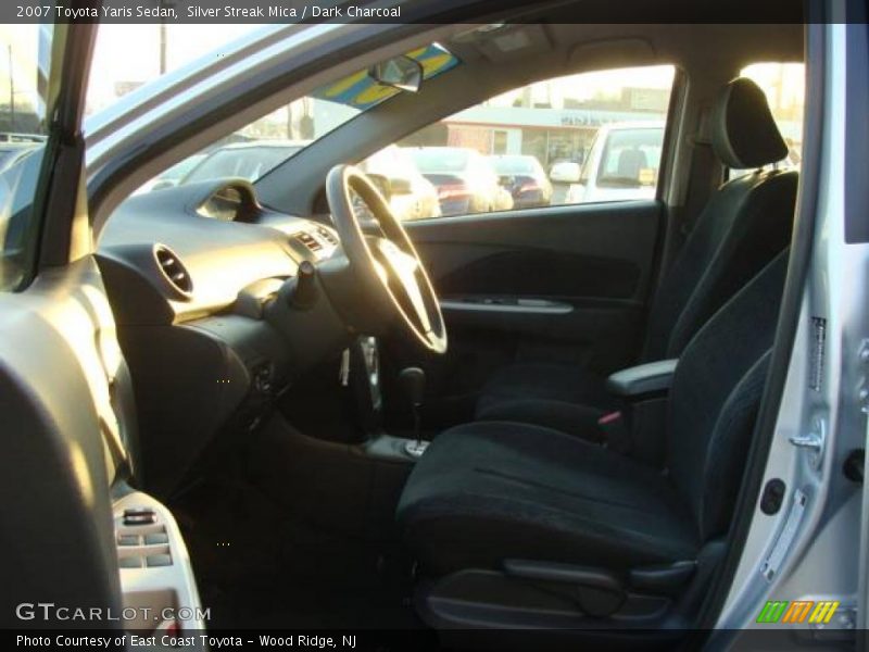 Silver Streak Mica / Dark Charcoal 2007 Toyota Yaris Sedan