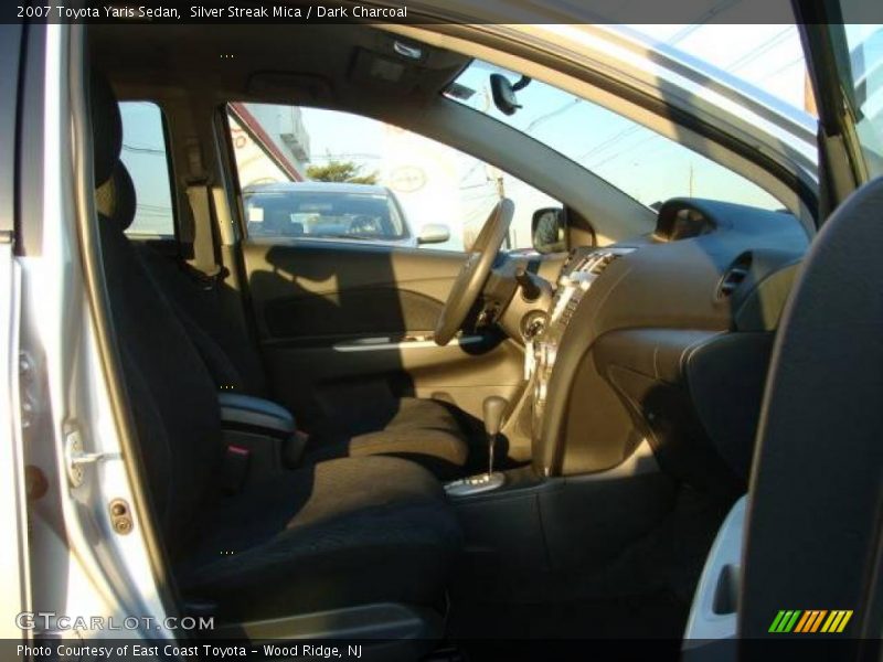Silver Streak Mica / Dark Charcoal 2007 Toyota Yaris Sedan