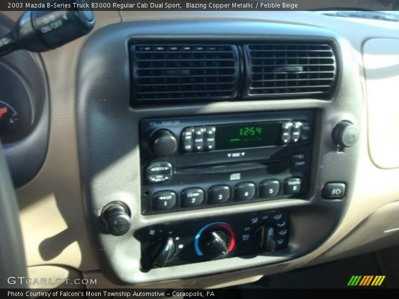 Blazing Copper Metallic / Pebble Beige 2003 Mazda B-Series Truck B3000 Regular Cab Dual Sport