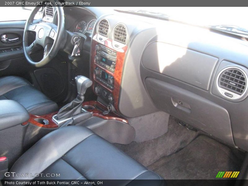 Onyx Black / Ebony 2007 GMC Envoy SLT 4x4