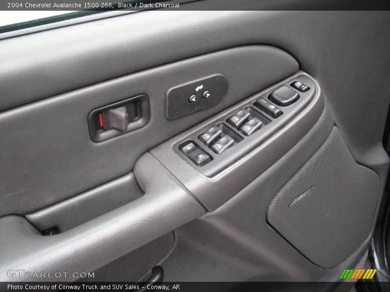Black / Dark Charcoal 2004 Chevrolet Avalanche 1500 Z66