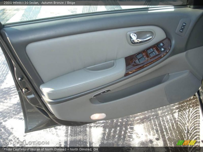 Autumn Bronze / Beige 2001 Infiniti I 30 Sedan