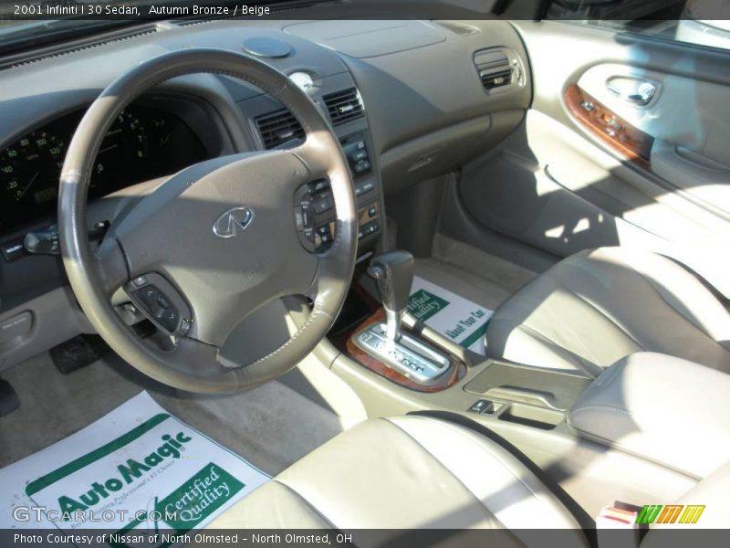 Autumn Bronze / Beige 2001 Infiniti I 30 Sedan