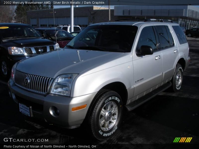 Silver Birch Metallic / Dark Graphite 2002 Mercury Mountaineer AWD