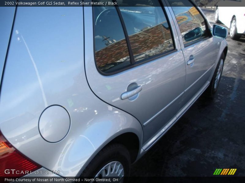 Reflex Silver Metallic / Black 2002 Volkswagen Golf GLS Sedan
