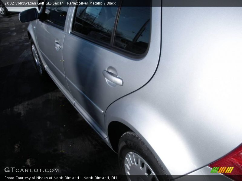 Reflex Silver Metallic / Black 2002 Volkswagen Golf GLS Sedan