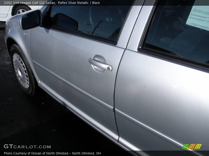 Reflex Silver Metallic / Black 2002 Volkswagen Golf GLS Sedan