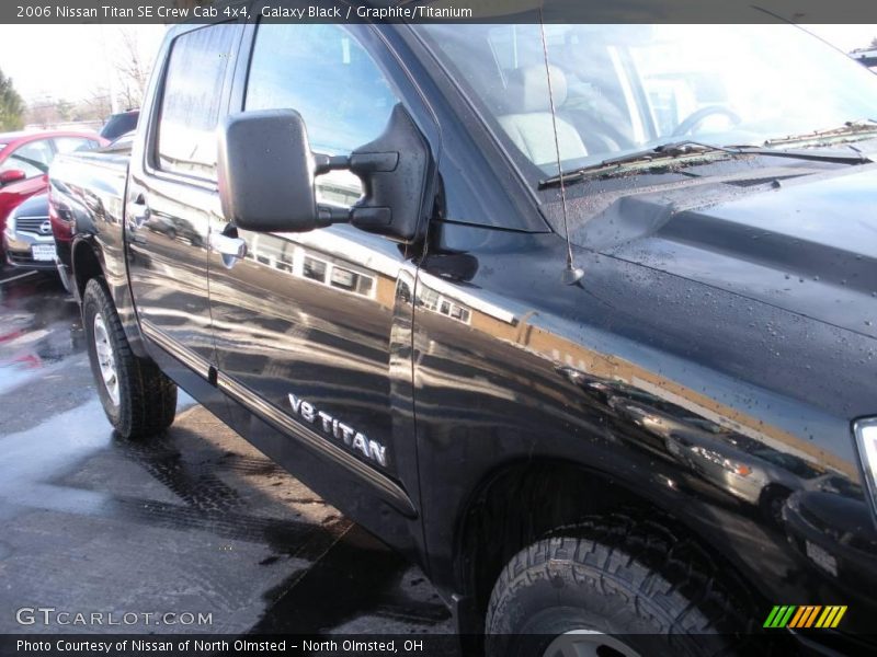 Galaxy Black / Graphite/Titanium 2006 Nissan Titan SE Crew Cab 4x4